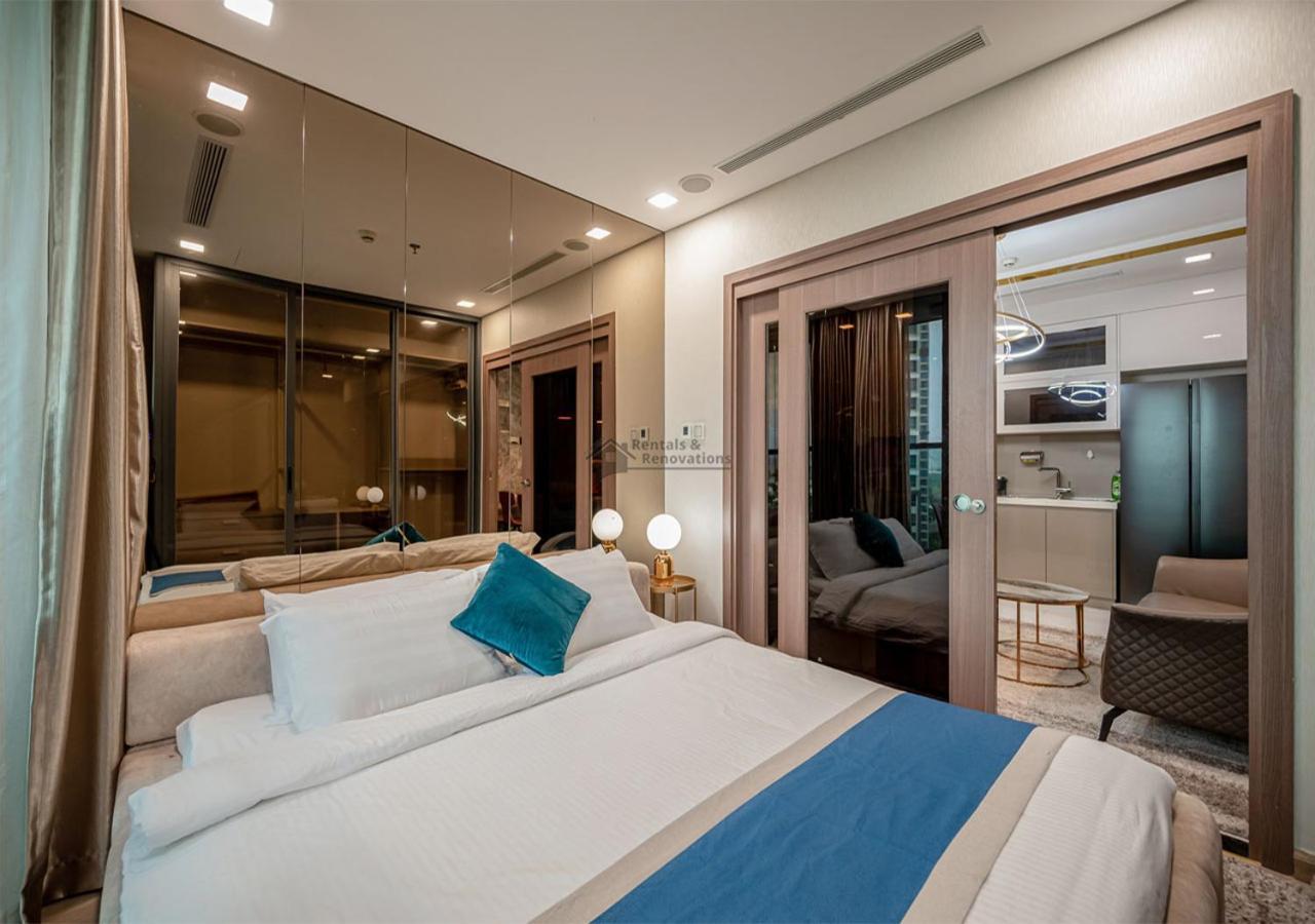 Căn hộ The Landmark Luxury Vinhomes - The Buildings Nearby Landmark 81