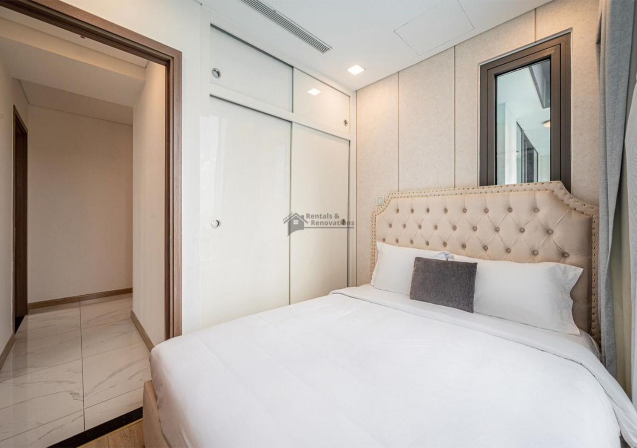 The Landmark Luxury Vinhomes - The Buildings Nearby Landmark 81 Căn hộ TP. Hồ Chí Minh