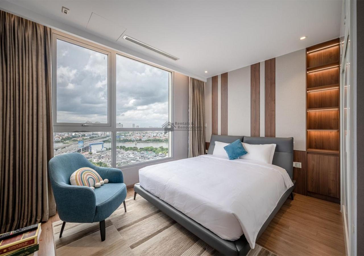 The Landmark Luxury Vinhomes - The Buildings Nearby Landmark 81 Căn hộ TP. Hồ Chí Minh