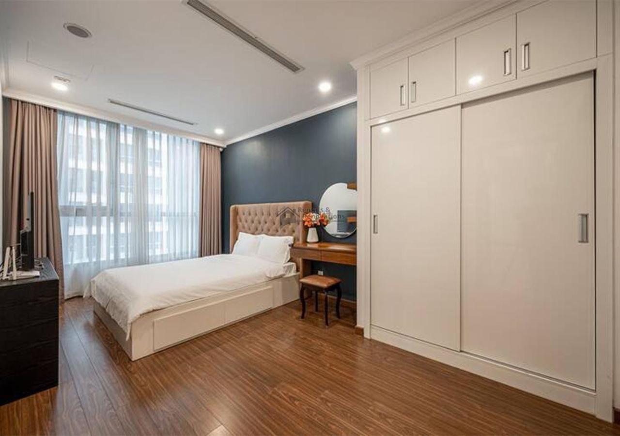 The Landmark Luxury Vinhomes - The Buildings Nearby Landmark 81 * TP. Hồ Chí Minh