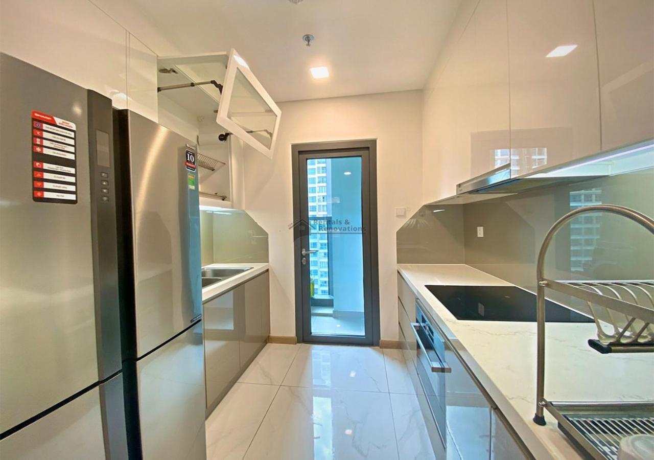 The Landmark Luxury Vinhomes - The Buildings Nearby Landmark 81 * TP. Hồ Chí Minh