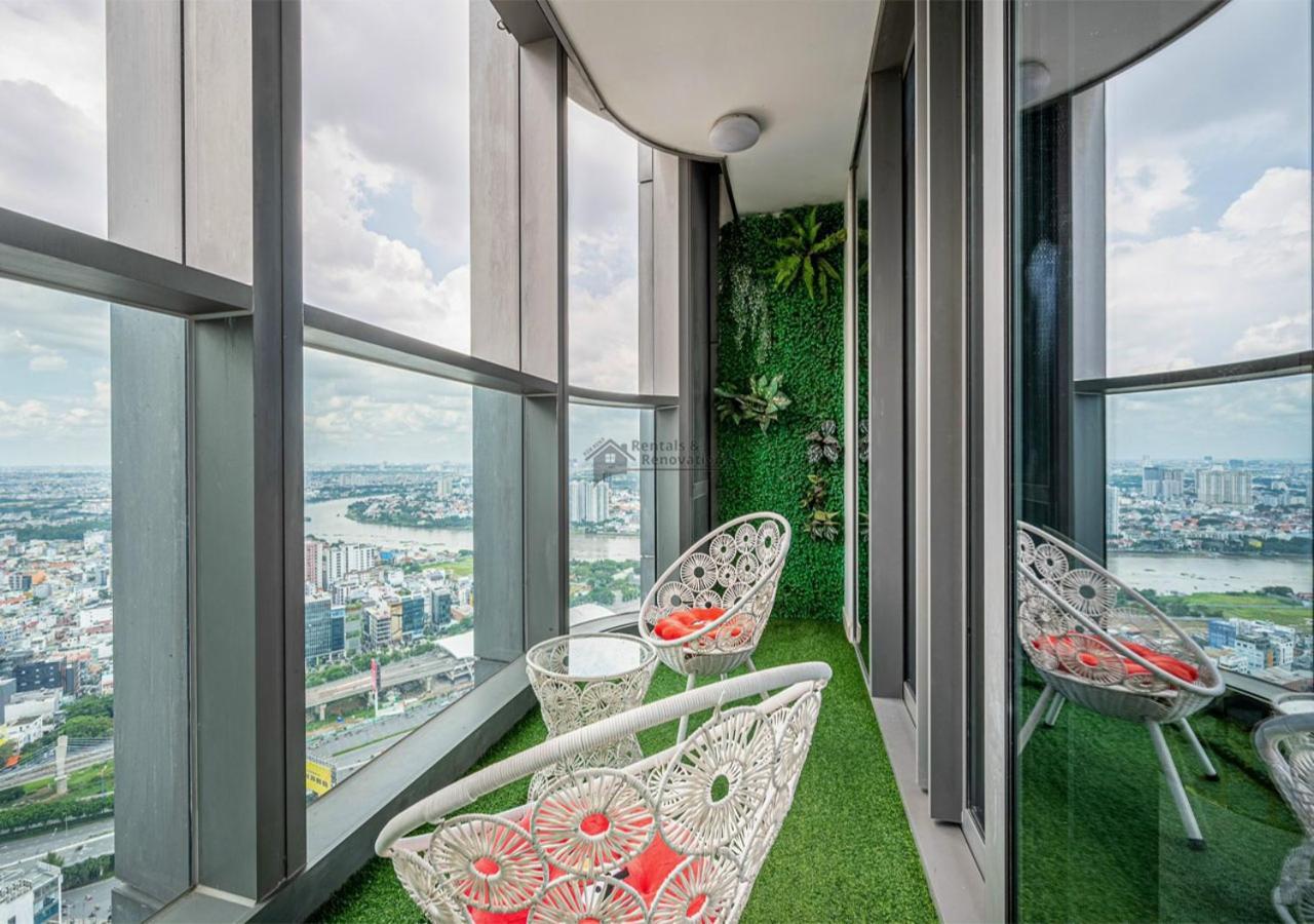 Căn hộ The Landmark Luxury Vinhomes - The Buildings Nearby Landmark 81